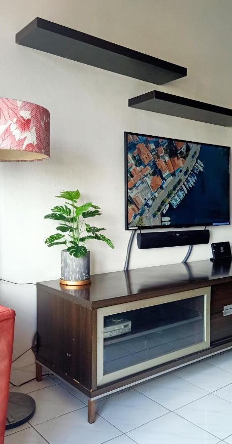 Suria Kipark Damansara 3R2B 950Sq Ft Apartment Kuala Lumpur Eksteriør bilde