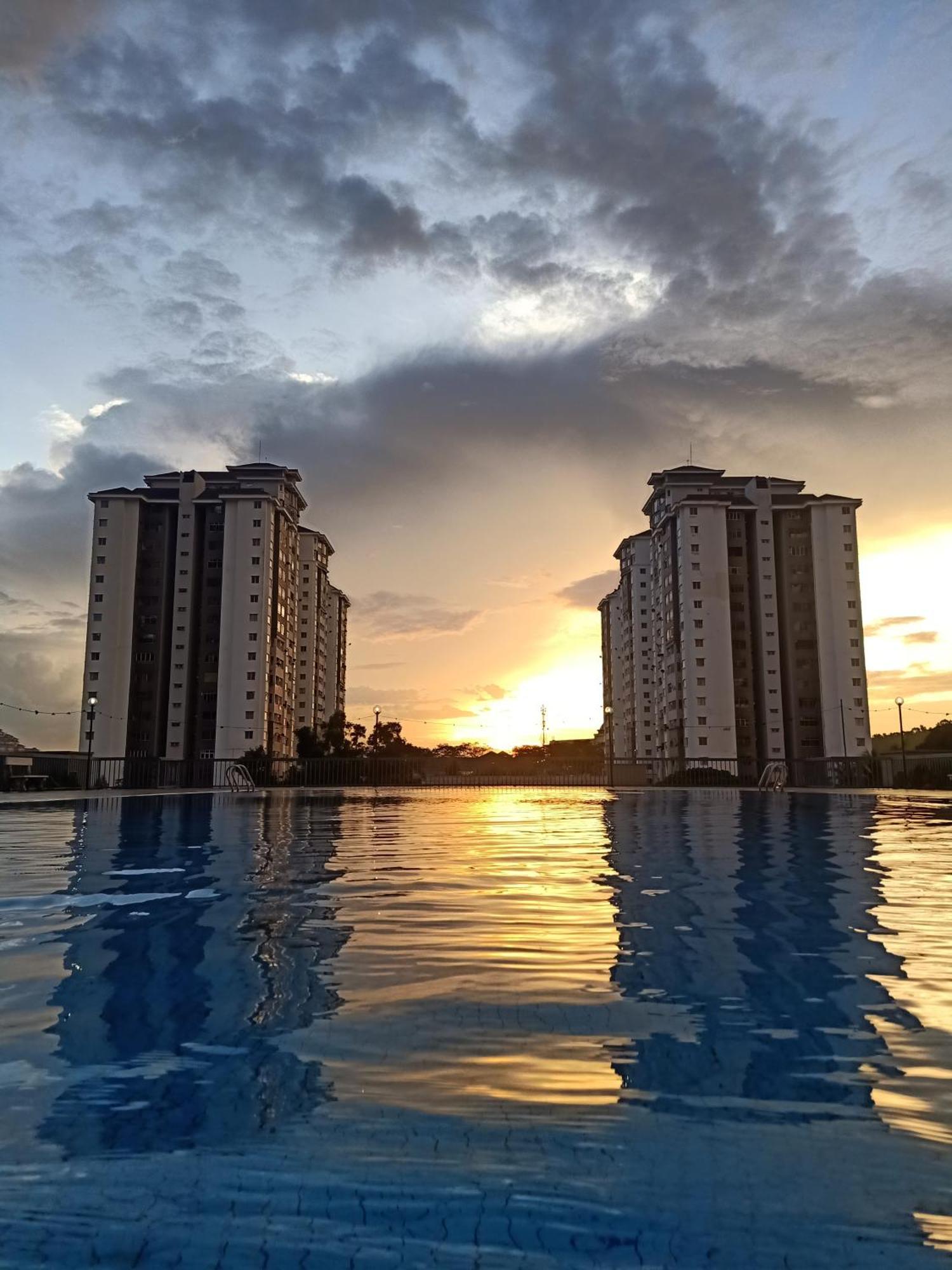 Suria Kipark Damansara 3R2B 950Sq Ft Apartment Kuala Lumpur Eksteriør bilde